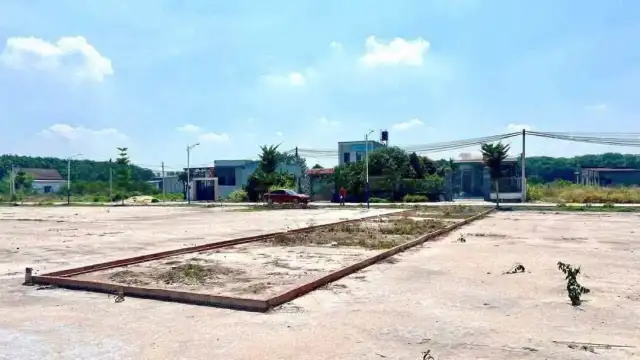Bán đất hẻm đường Cao Bá Quát Thị xã Chơn Thành, Bình Phước – giá 670 triệu Bán đất hẻm đường Cao Bá Quát Thị xã Chơn Thành, Bình Phước – giá 670 triệu