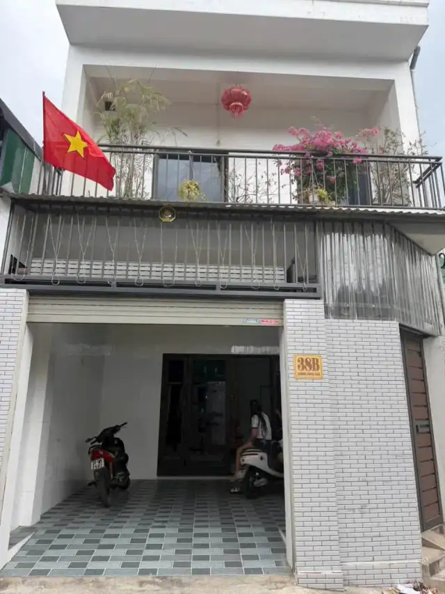 Bán nhà mặt tiền Phan Vân Thành phố Vinh, Nghệ An – 2 phòng ngủ, giá 5.9 tỷ