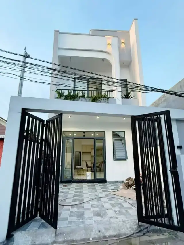 Bán nhà hẻm hẻm thông DX002 Thành phố Thủ Dầu Một, Bình Dương – 2 phòng ngủ, giá 3.7 tỷ Bán nhà hẻm hẻm thông DX002 Thành phố Thủ Dầu Một, Bình Dương – 2 phòng ngủ, giá 3.7 tỷ
