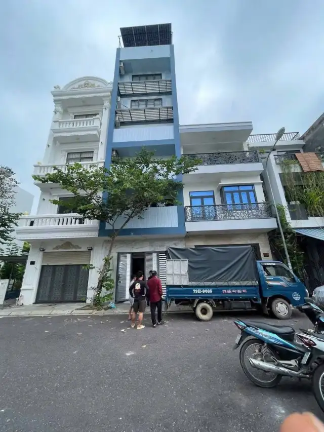 Bán nhà mặt tiền đường F3, Khu TĐC VCN Phước Long Thành phố Nha Trang, Khánh Hòa – 10 phòng ngủ, giá 8.5 tỷ