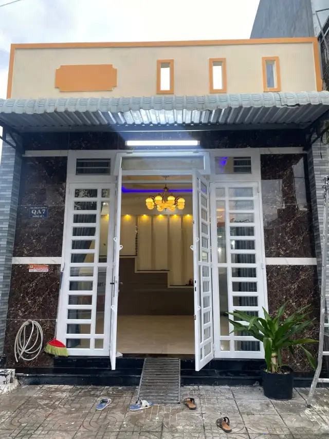 Bán nhà mặt tiền đường số 7  KDC Xuyên Á Huyện Đức Hòa, Long An – 2 phòng ngủ, giá 2.8 tỷ