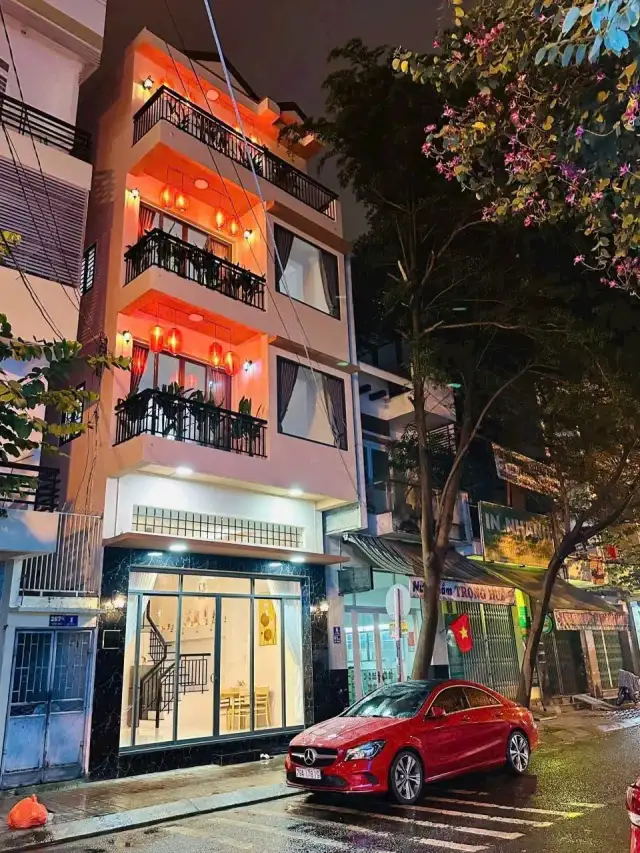 Bán nhà mặt tiền Bà Triệu Thành phố Nha Trang, Khánh Hòa – 3 phòng ngủ, giá 13.5 tỷ Bán nhà mặt tiền Bà Triệu Thành phố Nha Trang, Khánh Hòa – 3 phòng ngủ, giá 13.5 tỷ
