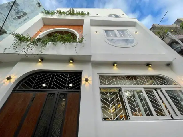 Bán nhà hẻm Lê Duẩn Quận Thanh Khê, TP. Đà Nẵng – 3 phòng ngủ, giá 5.5 tỷ Bán nhà hẻm Lê Duẩn Quận Thanh Khê, TP. Đà Nẵng – 3 phòng ngủ, giá 5.5 tỷ