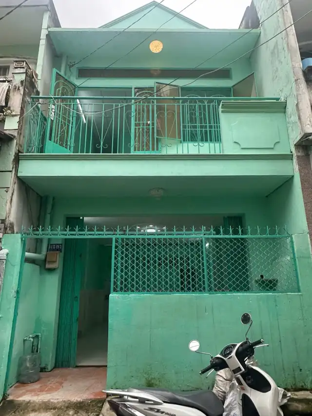 Bán nhà hẻm đường Chiến Lược Quận Bình Tân, TP.HCM – 2 phòng ngủ, giá 3.8 tỷ