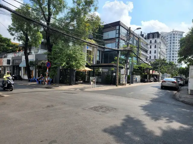 Bán nhà mặt tiền Nguyễn Bá Lân Thành phố Thủ Đức, TP.HCM – 1 phòng ngủ, giá 95 tỷ