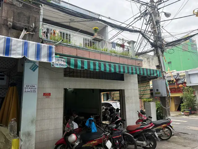 Bán nhà mặt tiền Thái Phiên Quận 11, TP.HCM – 2 phòng ngủ, giá 15 tỷ