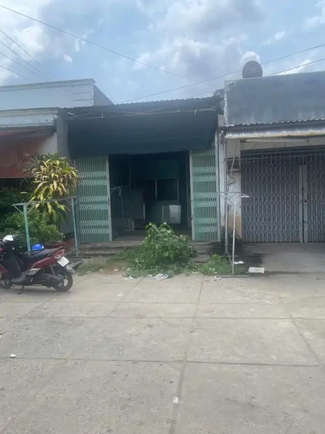 Bán nhà hẻm khu phố 4 Huyện Châu Thành, Tây Ninh – 2 phòng ngủ, giá 950 triệu Bán nhà hẻm khu phố 4 Huyện Châu Thành, Tây Ninh – 2 phòng ngủ, giá 950 triệu