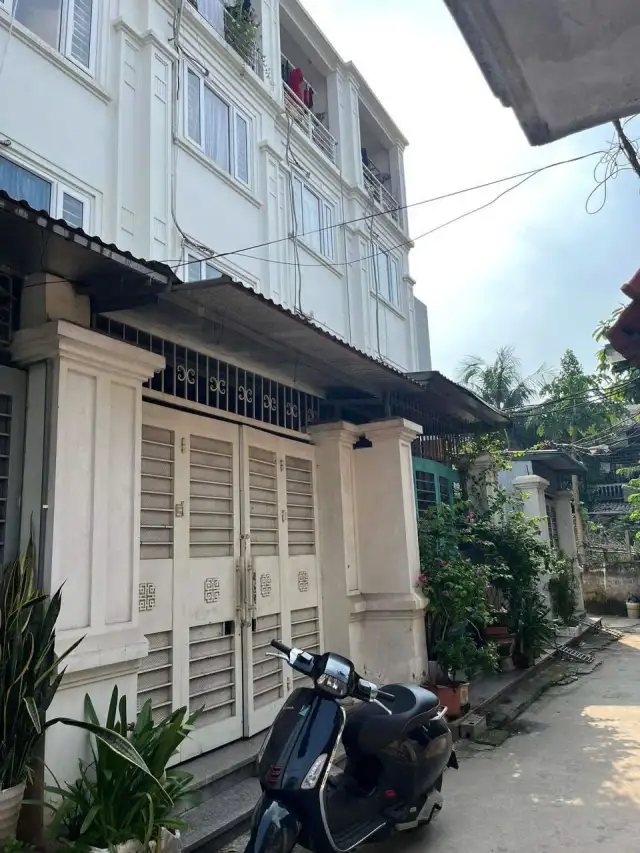 Bán nhà hẻm Thanh Am Quận Long Biên, TP. Hà Nội – 3 phòng ngủ, giá 6.5 tỷ Bán nhà hẻm Thanh Am Quận Long Biên, TP. Hà Nội – 3 phòng ngủ, giá 6.5 tỷ