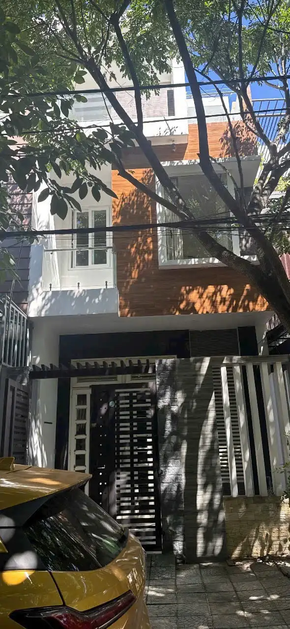 Bán nhà mặt tiền Phú Lộc 21 Quận Liên Chiểu, TP. Đà Nẵng – 3 phòng ngủ, giá 6.4 tỷ