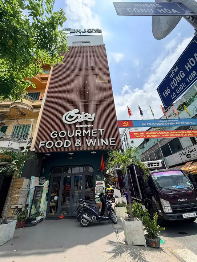 Bán nhà mặt tiền Cộng Hòa Quận Tân Bình, TP.HCM – giá 36 tỷ