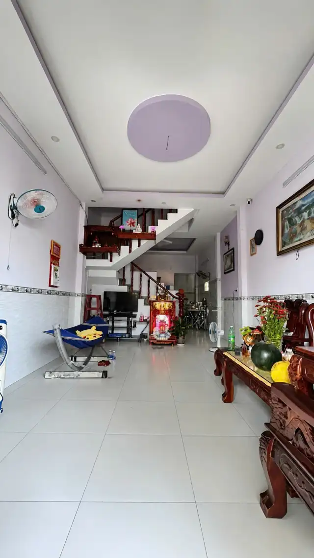 Bán nhà hẻm ấp 2 Huyện Hóc Môn, TP.HCM – 2 phòng ngủ, giá 3.7 tỷ Bán nhà hẻm ấp 2 Huyện Hóc Môn, TP.HCM – 2 phòng ngủ, giá 3.7 tỷ
