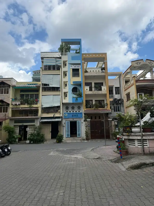 Bán nhà hẻm Lý Thường Kiệt Quận 11, TP.HCM – 4 phòng ngủ, giá 22 tỷ Bán nhà hẻm Lý Thường Kiệt Quận 11, TP.HCM – 4 phòng ngủ, giá 22 tỷ