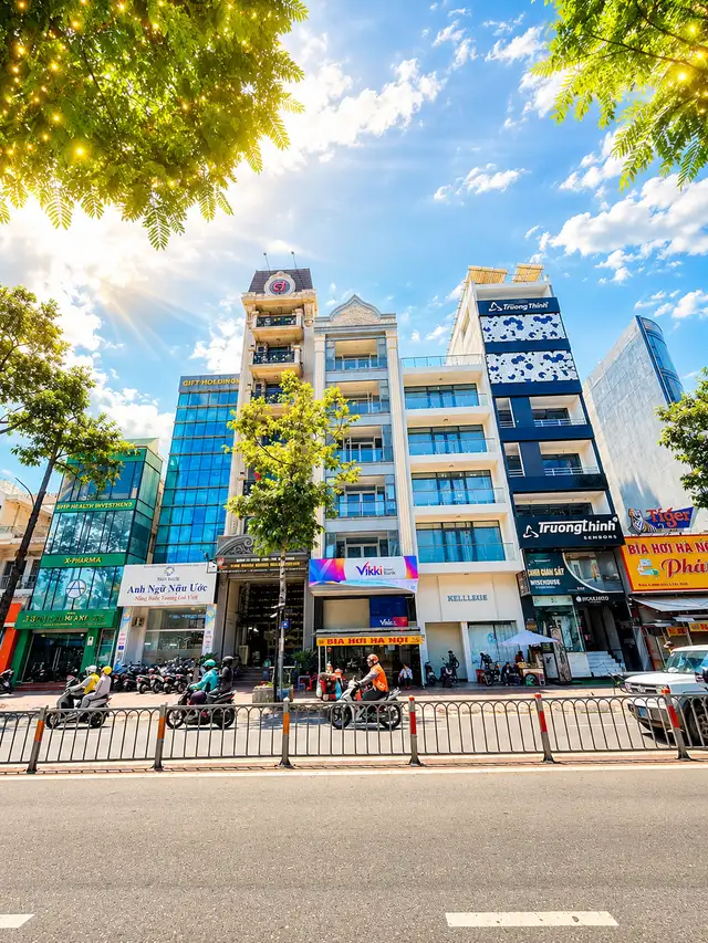 Bán nhà mặt tiền Lý Thường Kiệt Quận 10, TP.HCM – 6 phòng ngủ, giá 60 tỷ
