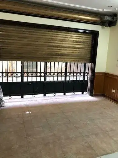 Cho thuê nhà hẻm Đê La Thành Đống Đa, Hà Nội – 6 phòng ngủ, giá 25 triệu Cho thuê nhà hẻm Đê La Thành Đống Đa, Hà Nội – 6 phòng ngủ, giá 25 triệu