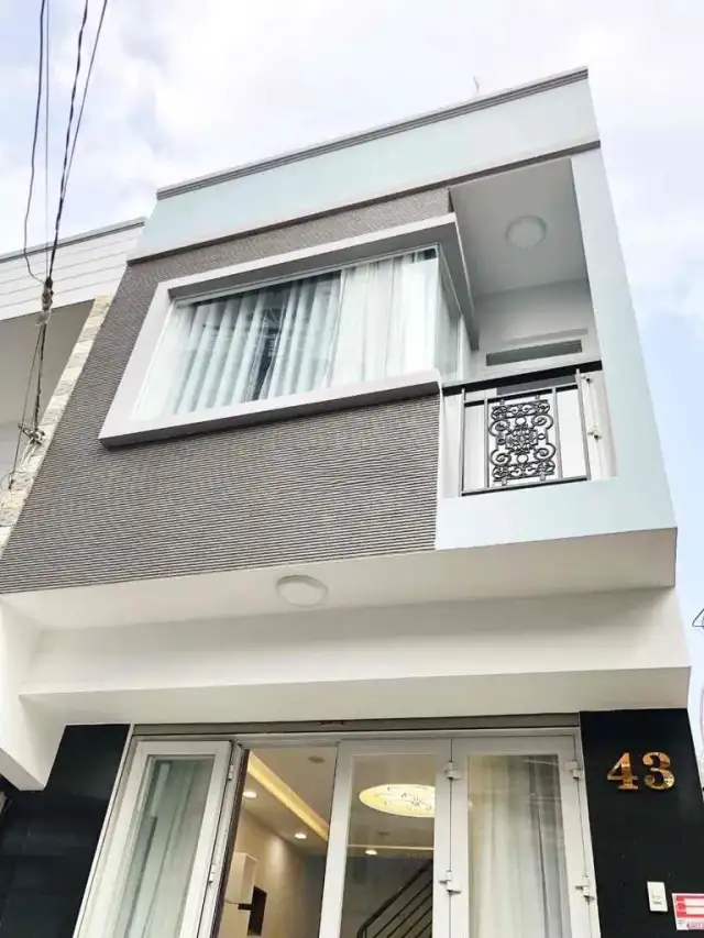 Cho thuê nhà mặt tiền Nội Bộ Quận 7, TP.HCM – 2 phòng ngủ, giá 12 triệu