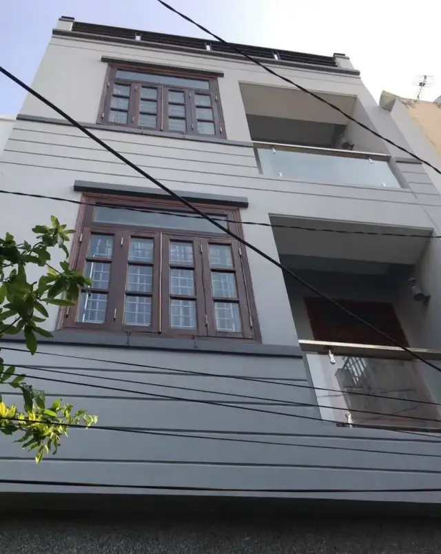 Cho thuê nhà hẻm Đường Lê Văn Sỹ Quận 3, TP.HCM – 4 phòng ngủ, giá 17 triệu