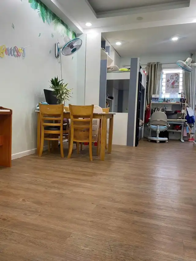 Cho thuê căn hộ chung cư Đường Phan Văn Hớn Quận 12, TP.HCM – 2 phòng ngủ, giá 8 triệu