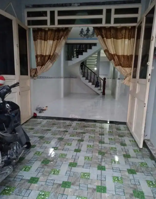 Cho thuê nhà mặt tiền Ấp Tây Lân Huyện Hóc Môn, TP.HCM – 4 phòng ngủ, giá 7.5 triệu