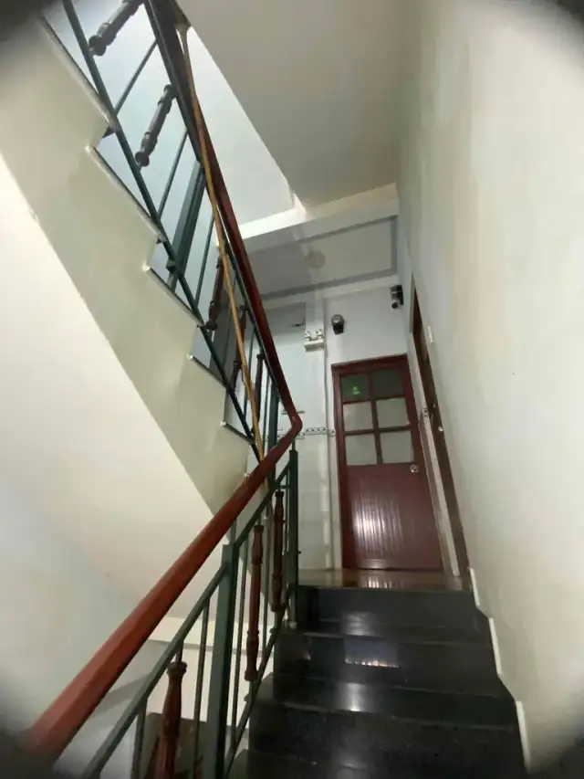 Cho thuê phòng trọ Đường số 45 Quận 4, TP.HCM – 1 phòng ngủ, giá 3.2 triệu