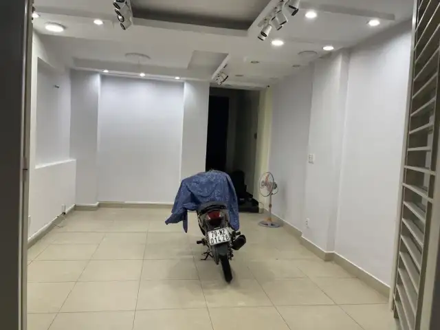 Cho thuê nhà mặt tiền Đường Hai Bà Trưng Quận 3, TP.HCM – giá 13 triệu Cho thuê nhà mặt tiền Đường Hai Bà Trưng Quận 3, TP.HCM – giá 13 triệu