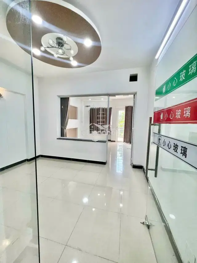 Cho thuê nhà mặt tiền đường số Bình Tân, TP.HCM – 6 phòng ngủ, giá 25 triệu Cho thuê nhà mặt tiền đường số Bình Tân, TP.HCM – 6 phòng ngủ, giá 25 triệu