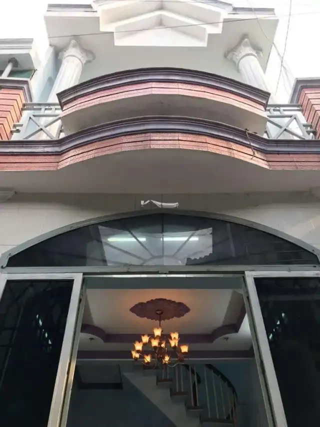 Cho thuê nhà hẻm Quang Trung Huyện Hóc Môn, TP.HCM – 2 phòng ngủ, giá 5 triệu