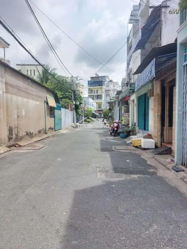 Cho thuê kho, nhà xưởng Trần Quang Cơ Quận Tân Phú, TP.HCM – giá 13 triệu Cho thuê kho, nhà xưởng Trần Quang Cơ Quận Tân Phú, TP.HCM – giá 13 triệu