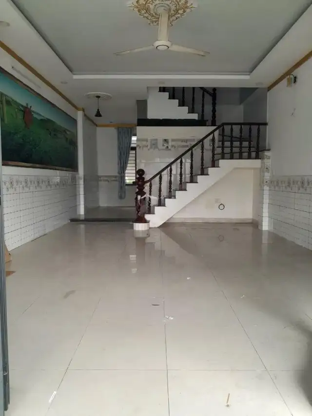 Cho thuê nhà hẻm Nhựa Vỉa Hè Dĩ An, Bình Dương – 3 phòng ngủ, giá 6.5 triệu Cho thuê nhà hẻm Nhựa Vỉa Hè Dĩ An, Bình Dương – 3 phòng ngủ, giá 6.5 triệu