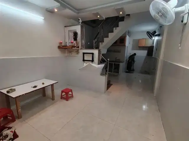 Cho thuê nhà hẻm Lê Văn Lương Huyện Nhà Bè, TP.HCM – 2 phòng ngủ, giá 6 triệu
