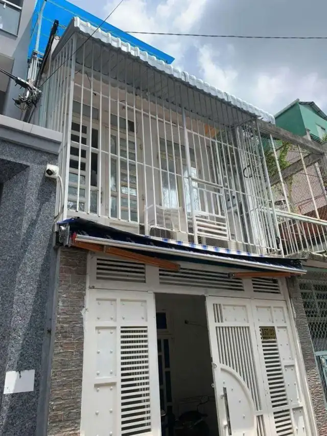 Cho thuê nhà hẻm Đường Dương Bá Trạc Quận 8, TP.HCM – 3 phòng ngủ, giá 12 triệu Cho thuê nhà hẻm Đường Dương Bá Trạc Quận 8, TP.HCM – 3 phòng ngủ, giá 12 triệu