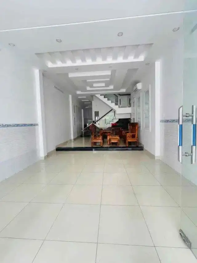 Cho thuê nhà hẻm Ninh Kiều, Cần Thơ – 4 phòng ngủ, giá 15 triệu