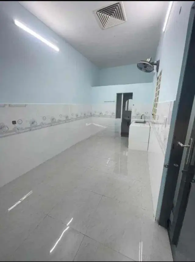 Cho thuê nhà hẻm Ung Văn Khiêm Quận Bình Thạnh, TP.HCM – 3 phòng ngủ, giá 12 triệu