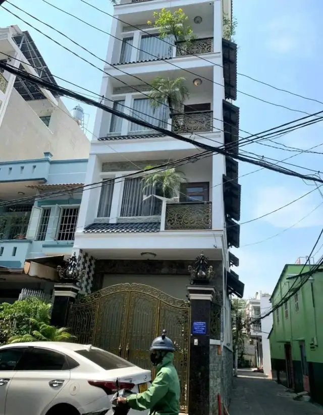 Cho thuê nhà mặt tiền Nguyễn Thiện Thuật Quận 3, TP.HCM – 5 phòng ngủ, giá 26 triệu Cho thuê nhà mặt tiền Nguyễn Thiện Thuật Quận 3, TP.HCM – 5 phòng ngủ, giá 26 triệu