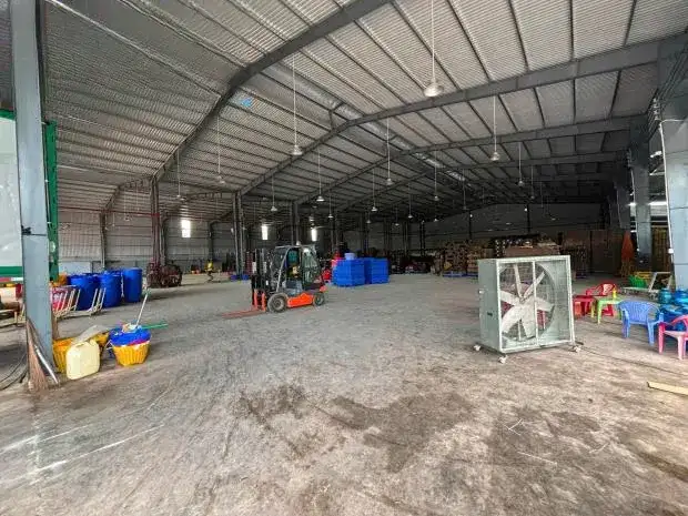 Cho thuê kho, nhà xưởng Quốc lộ 1A Thị xã Long Khánh, Đồng Nai – giá 100 triệu Cho thuê kho, nhà xưởng Quốc lộ 1A Thị xã Long Khánh, Đồng Nai – giá 100 triệu