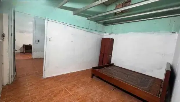 Cho thuê nhà hẻm An Dương Vương Tây Hồ, Hà Nội – 2 phòng ngủ, giá 5 triệu Cho thuê nhà hẻm An Dương Vương Tây Hồ, Hà Nội – 2 phòng ngủ, giá 5 triệu
