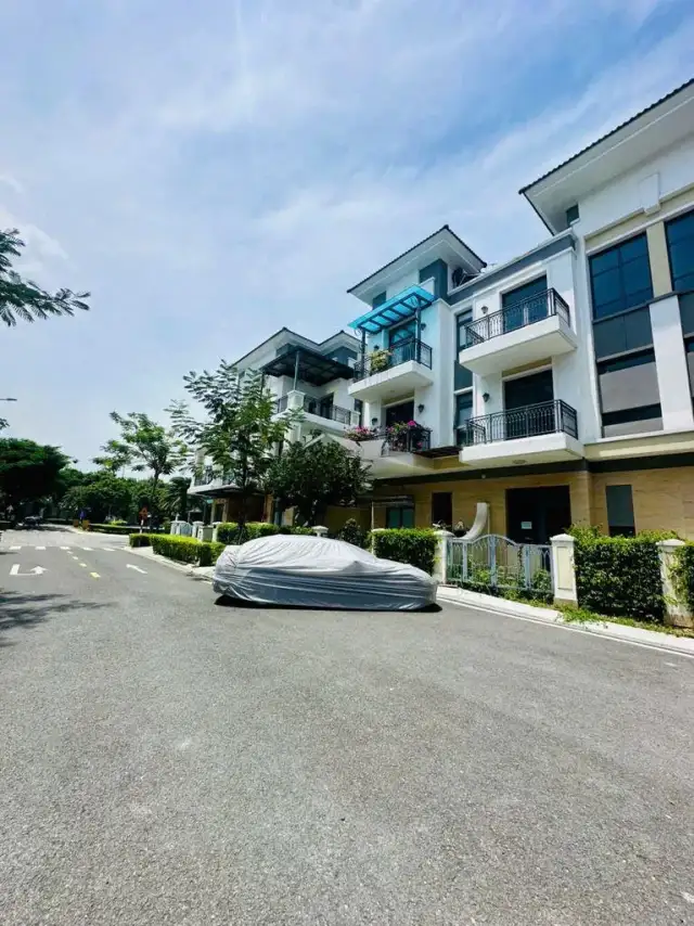 Cho thuê nhà hẻm Liên Phường Quận 9 cũ, TP. Thủ Đức – 4 phòng ngủ, giá 25 triệu Cho thuê nhà hẻm Liên Phường Quận 9 cũ, TP. Thủ Đức – 4 phòng ngủ, giá 25 triệu