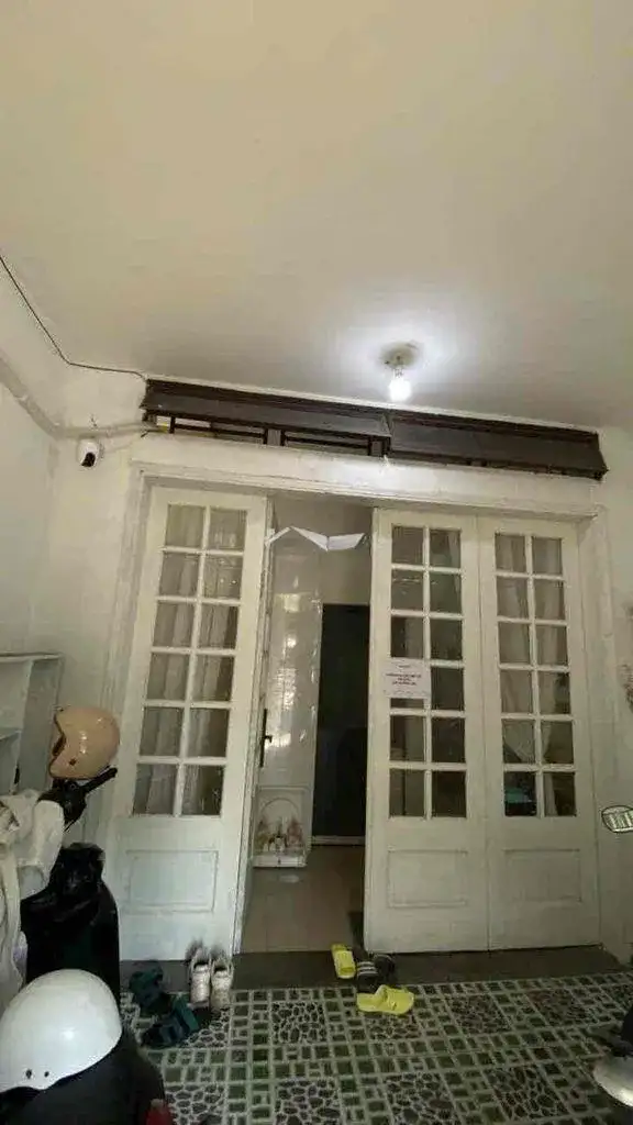Cho thuê nhà mặt tiền Tân Chánh Hiệp Quận 12, TP.HCM – 5 phòng ngủ, giá 10 triệu Cho thuê nhà mặt tiền Tân Chánh Hiệp Quận 12, TP.HCM – 5 phòng ngủ, giá 10 triệu