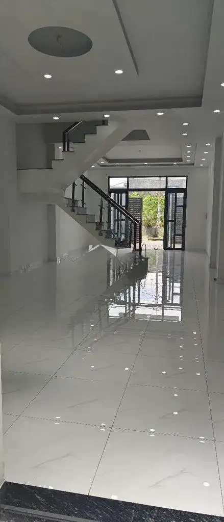 Cho thuê nhà hẻm đường số 6, đường số 1 Huyện Bình Chánh, TP.HCM – 4 phòng ngủ, giá 9.9 triệu Cho thuê nhà hẻm đường số 6, đường số 1 Huyện Bình Chánh, TP.HCM – 4 phòng ngủ, giá 9.9 triệu