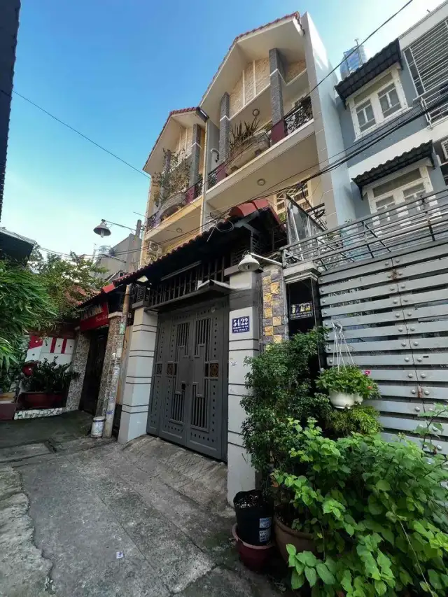 Cho thuê nhà hẻm Song Hành Quận 12, TP.HCM – 4 phòng ngủ, giá 10 triệu