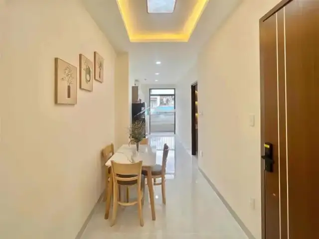 Cho thuê căn hộ chung cư Ung Văn Khiêm Quận Bình Thạnh, TP.HCM – 2 phòng ngủ, giá 7.9 triệu