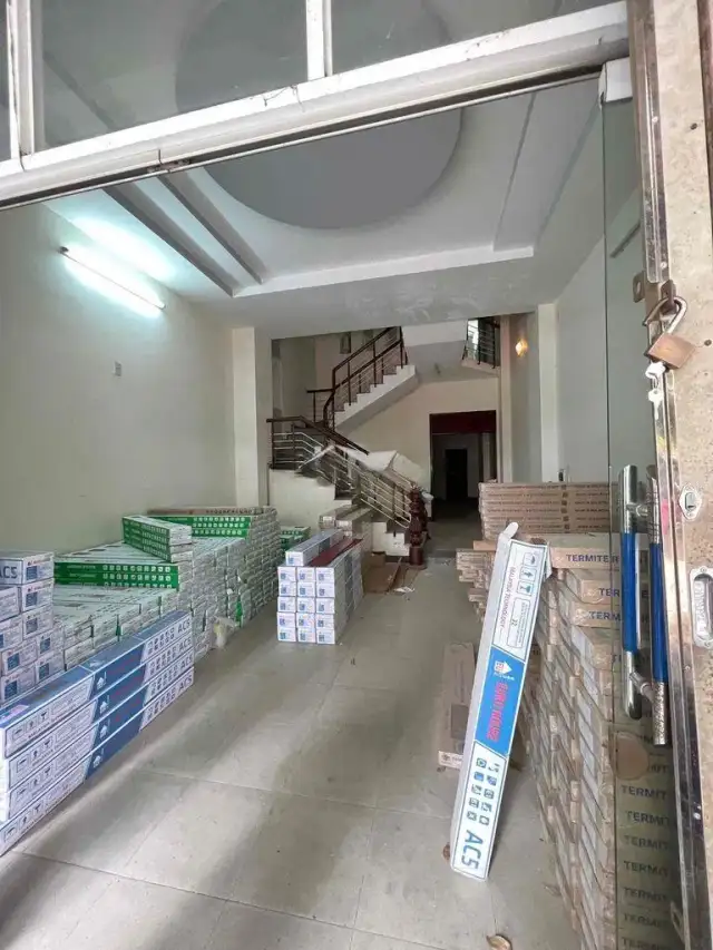 Cho thuê nhà hẻm Tôn Đức Thắng Liên Chiểu, Đà Nẵng – 5 phòng ngủ, giá 13 triệu Cho thuê nhà hẻm Tôn Đức Thắng Liên Chiểu, Đà Nẵng – 5 phòng ngủ, giá 13 triệu