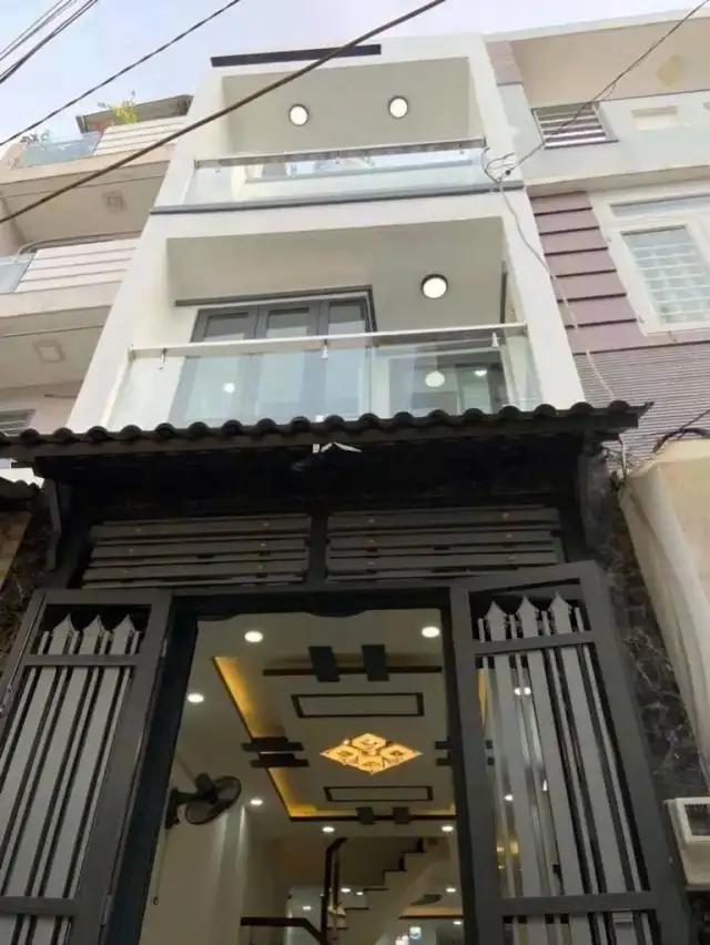 Cho thuê nhà hẻm Đường 3 Tháng 2 Quận 10, TP.HCM – 3 phòng ngủ, giá 15 triệu