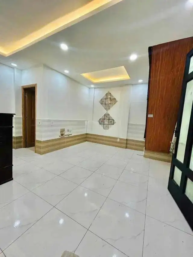 Cho thuê nhà hẻm Hẻm 380 Lê Văn Lương Quận 7, TP.HCM – 2 phòng ngủ, giá 9 triệu