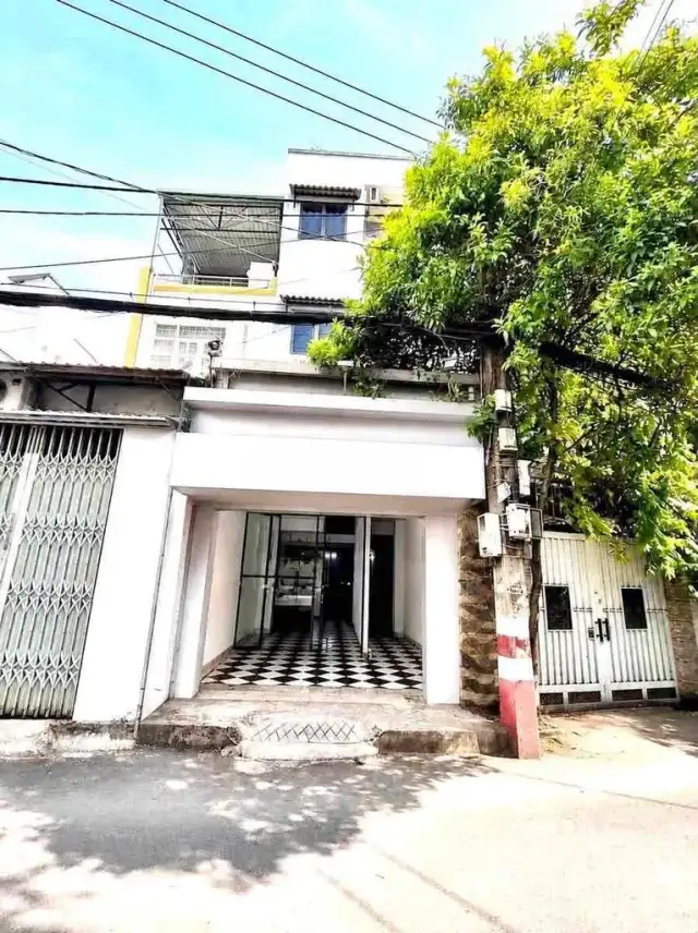Cho thuê nhà mặt tiền Tăng Bạt Hổ Quận Bình Thạnh, TP.HCM – 2 phòng ngủ, giá 10.5 triệu Cho thuê nhà mặt tiền Tăng Bạt Hổ Quận Bình Thạnh, TP.HCM – 2 phòng ngủ, giá 10.5 triệu