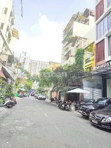 Cho thuê nhà mặt tiền Hát Giang Quận Tân Bình, TP.HCM – giá 24 tỷ