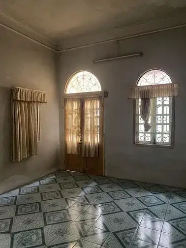 Cho thuê nhà hẻm Lạc Long Quân Tây Hồ, Hà Nội – 2 phòng ngủ, giá 6.5 triệu
