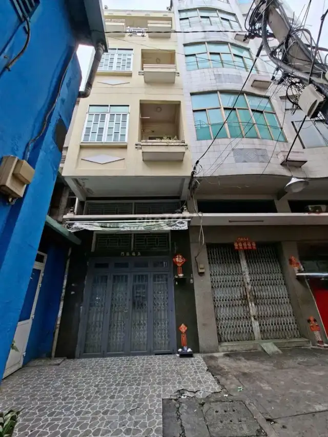 Cho thuê nhà hẻm Tạ Uyên Quận 11, TP.HCM – 4 phòng ngủ, giá 18 triệu Cho thuê nhà hẻm Tạ Uyên Quận 11, TP.HCM – 4 phòng ngủ, giá 18 triệu