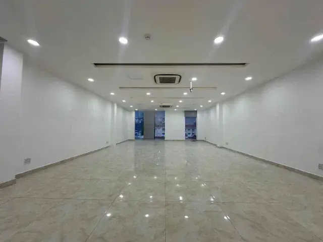 Cho thuê nhà mặt tiền Khánh Hội Quận 4, TP.HCM – giá 28 triệu Cho thuê nhà mặt tiền Khánh Hội Quận 4, TP.HCM – giá 28 triệu