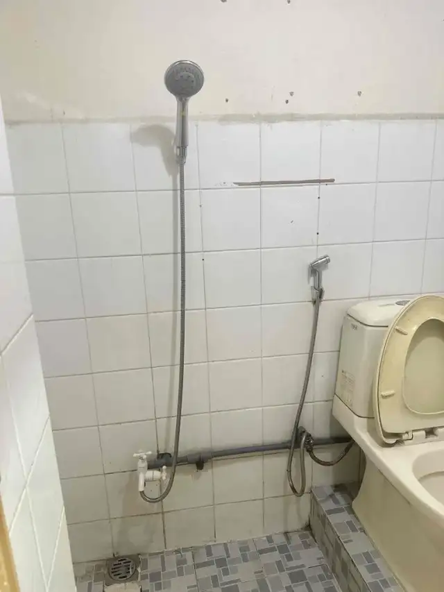 Cho thuê phòng trọ Tô Hiến Thành Quận 10, TP.HCM – giá 3.5 triệu