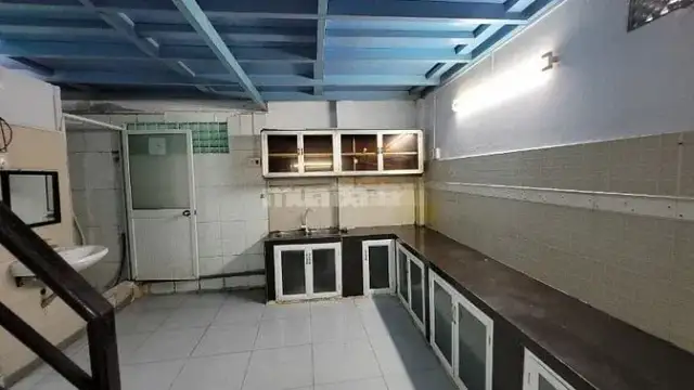 Cho thuê nhà hẻm Ngô Bệ Quận Tân Bình, TP.HCM – 4 phòng ngủ, giá 12 triệu